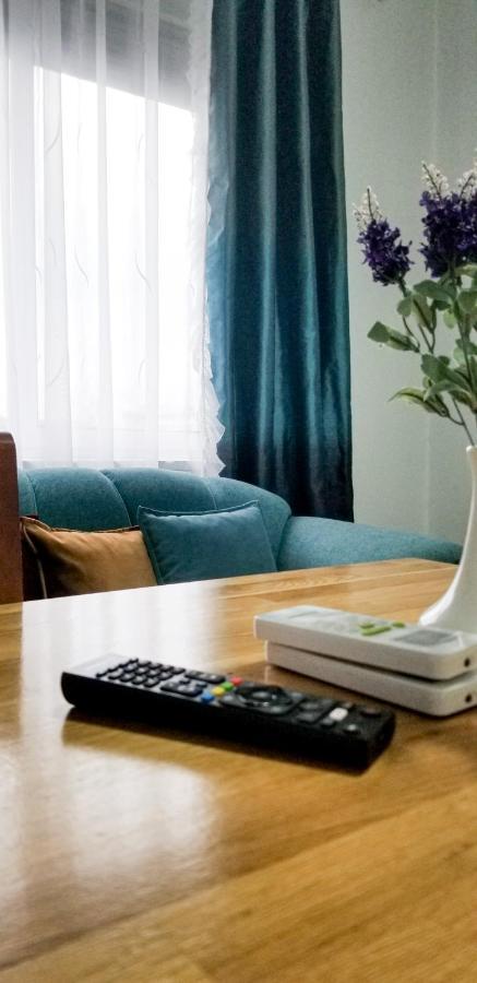 Spacious And Cozy Apartment - Ajia Apartment Tiranë Eksteriør bilde