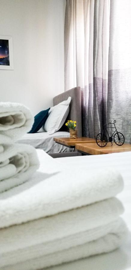Spacious And Cozy Apartment - Ajia Apartment Tiranë Eksteriør bilde