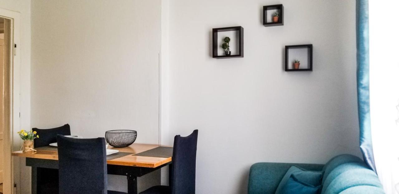 Spacious And Cozy Apartment - Ajia Apartment Tiranë Eksteriør bilde