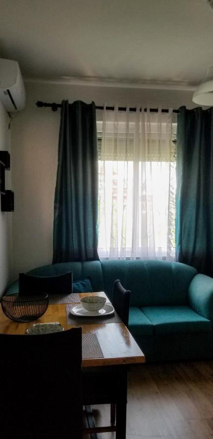 Spacious And Cozy Apartment - Ajia Apartment Tiranë Eksteriør bilde