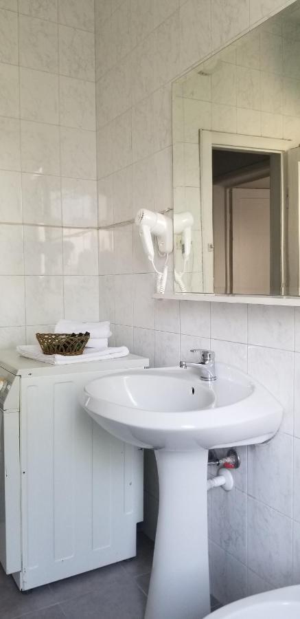 Spacious And Cozy Apartment - Ajia Apartment Tiranë Eksteriør bilde